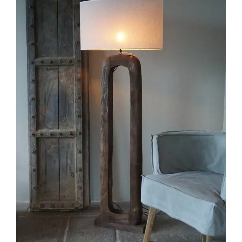 Brown Wooden Floor Lamp Wooden – Interior Design Office Space Bewertung und Preis