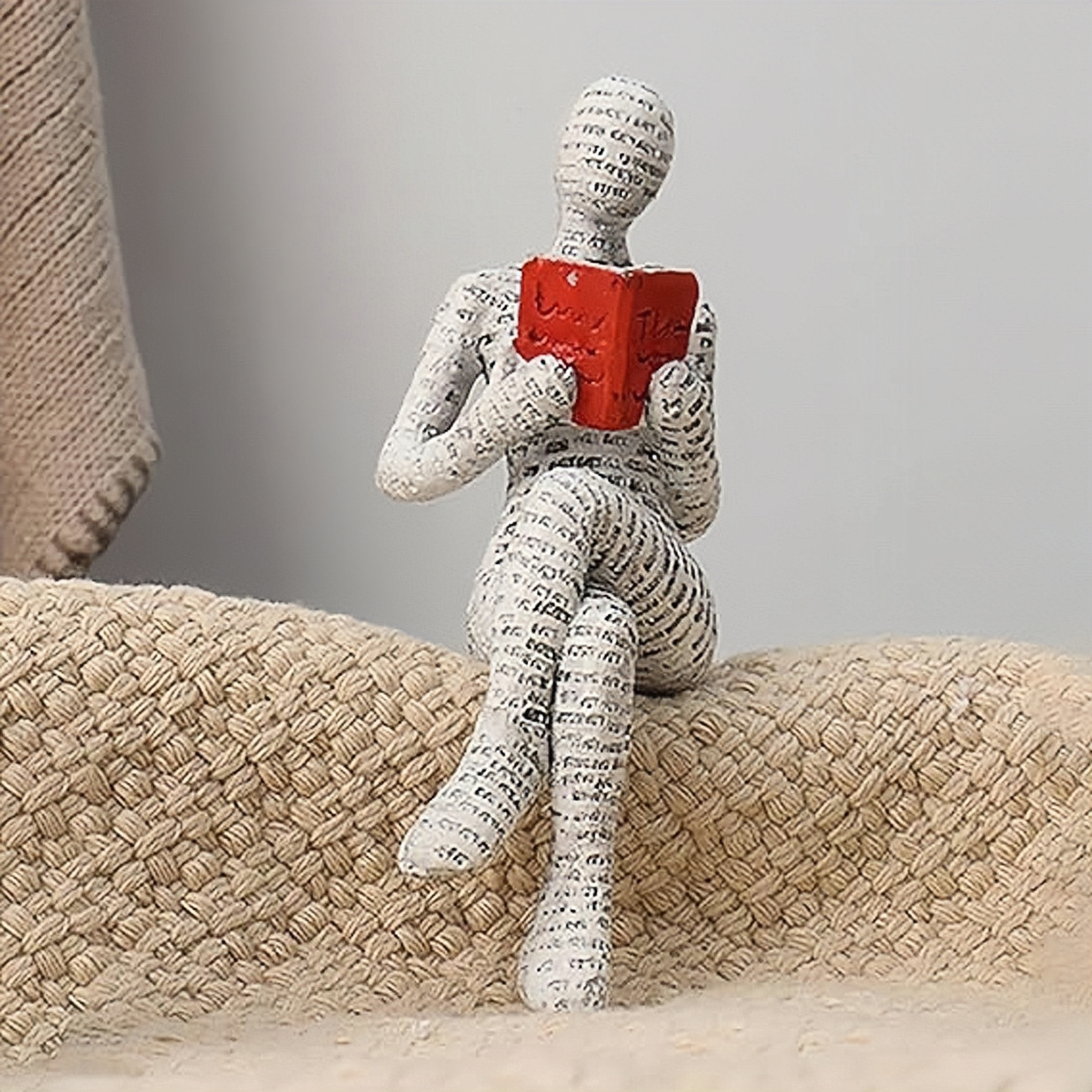 1Pc, Reading Paper Pulp Woman  – Interior Design Book Bewertung und Preis